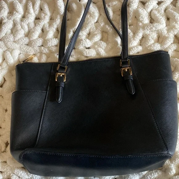 Michael Kors Charlotte Black Handbag Tote - Picture 4 of 7